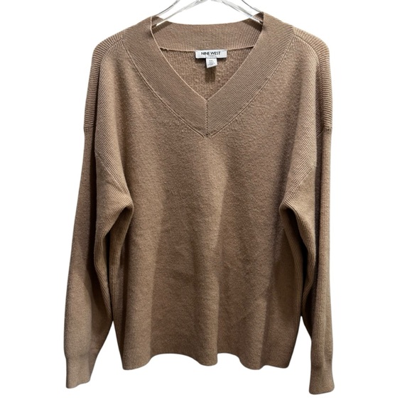 Nine West Sweaters - Nine West V Neck Sweater Tan Beige size XXL